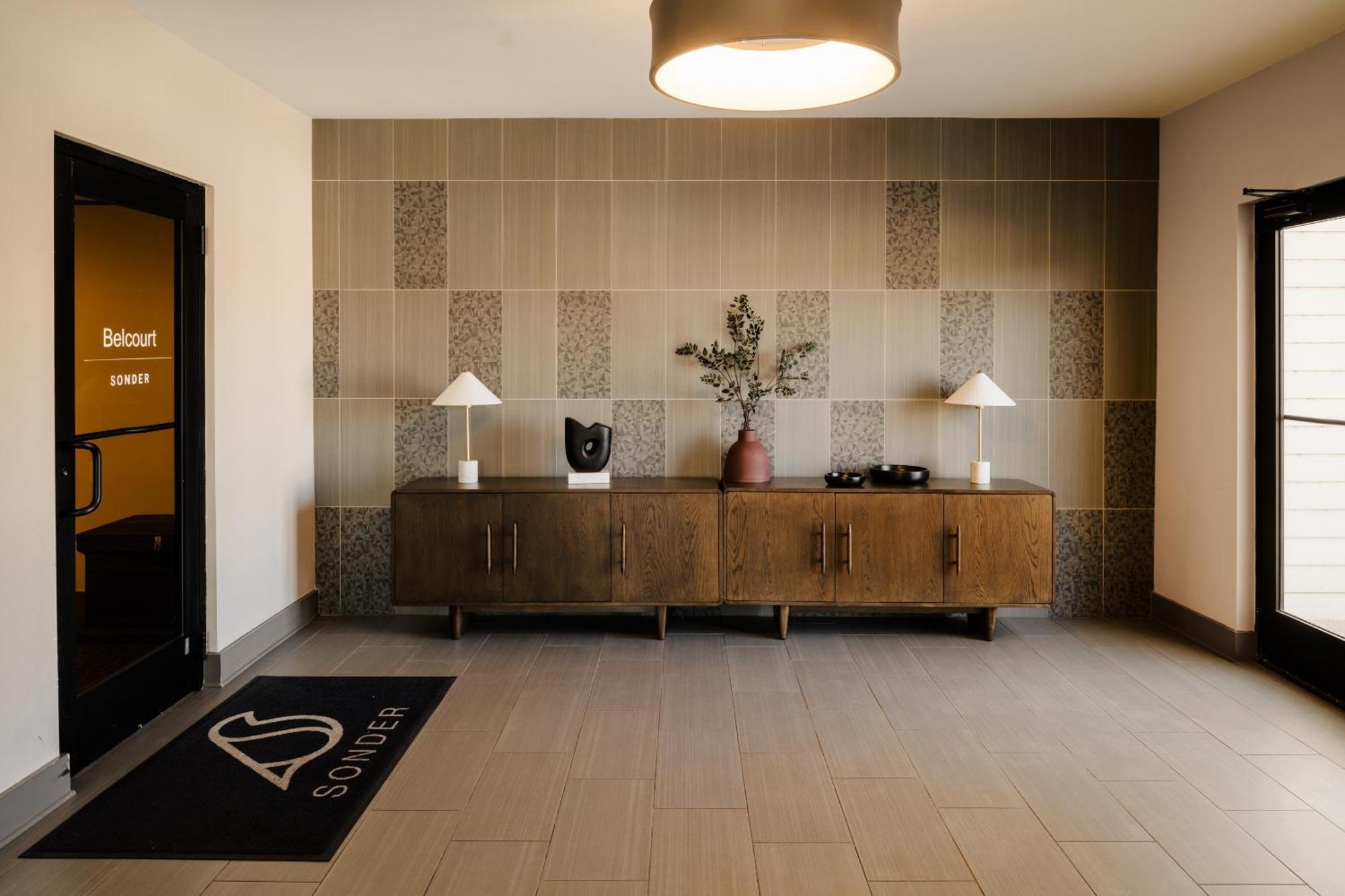 Sonder By Marriott Bonvoy Belcourt Apartments Hillsboro Village Nashville Bagian luar foto